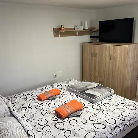 Apartments Malivojevic Zirovnica Esterno foto