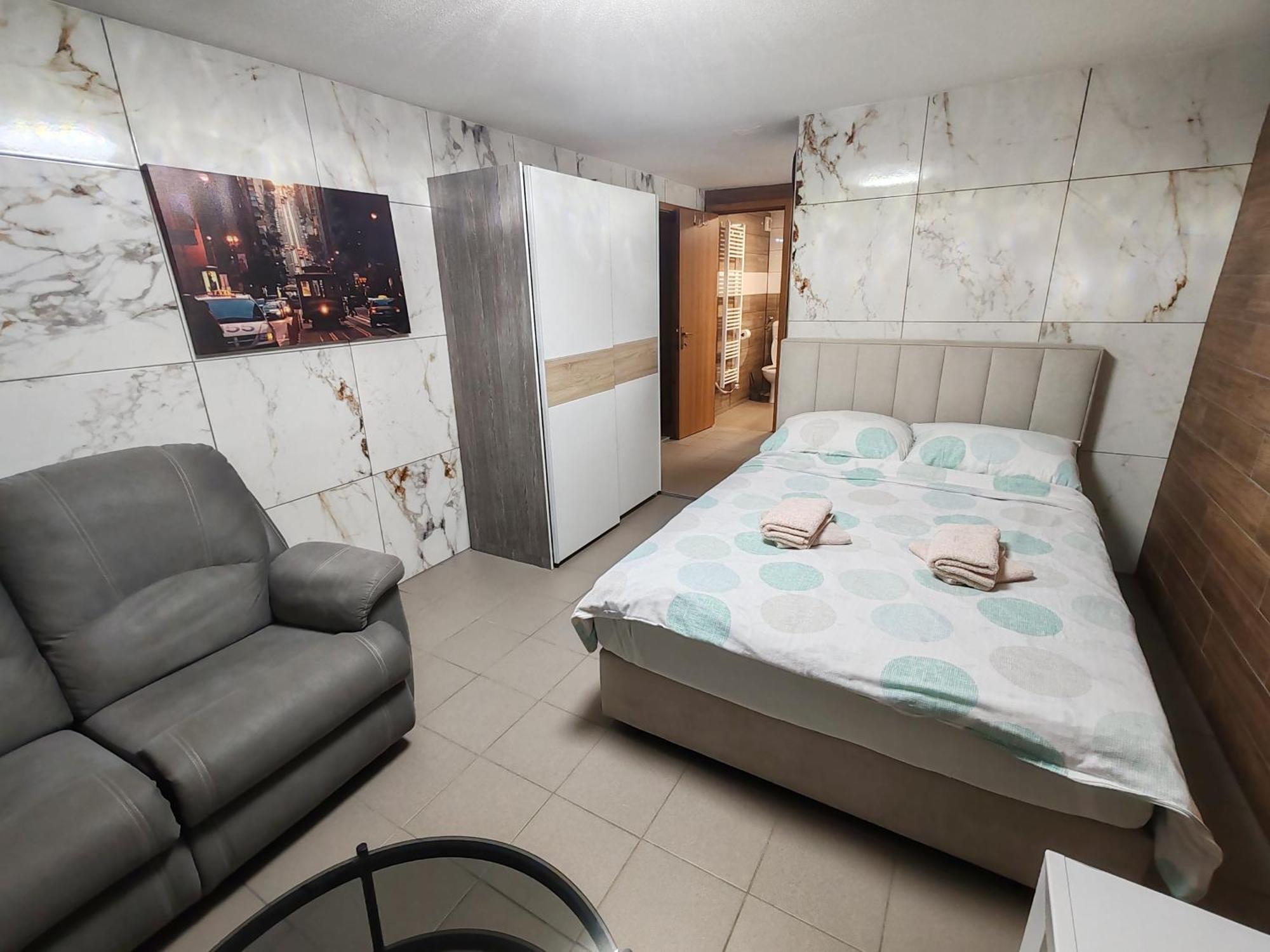 Malivojevic Apartment Zirovnica